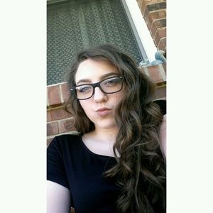 Meet your Posher, Kylie